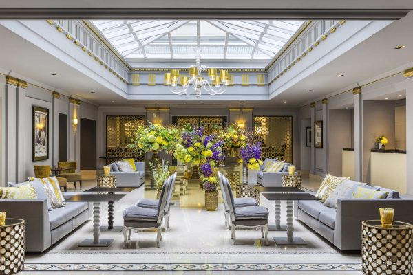 https://all.accor.com/1295