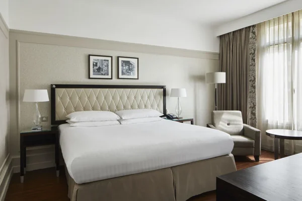 paris_marriott_opera_ambassador_hotel_chambre_superieur_king