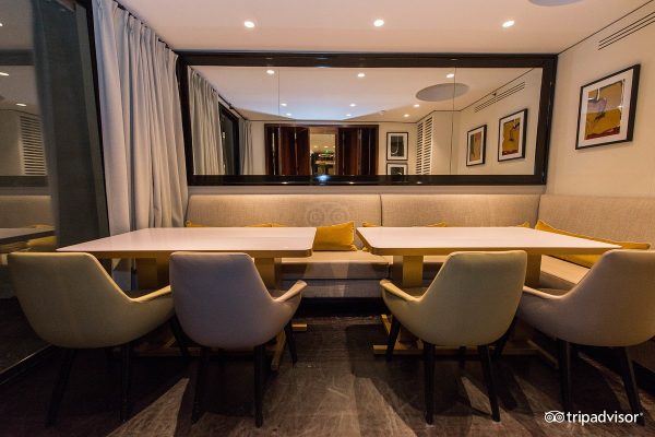 private-lounge--v15441711