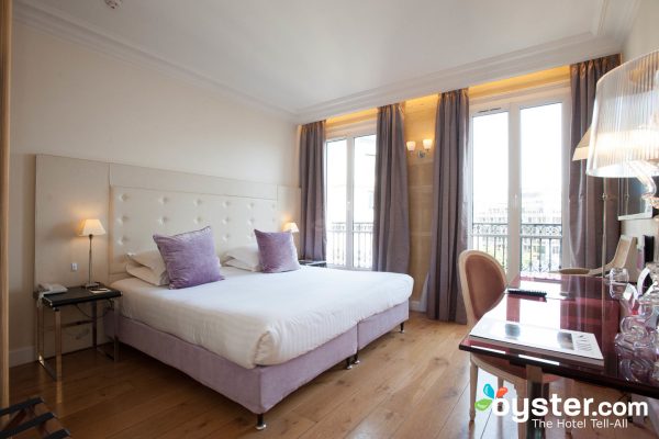 superior-room-v4544549-1440